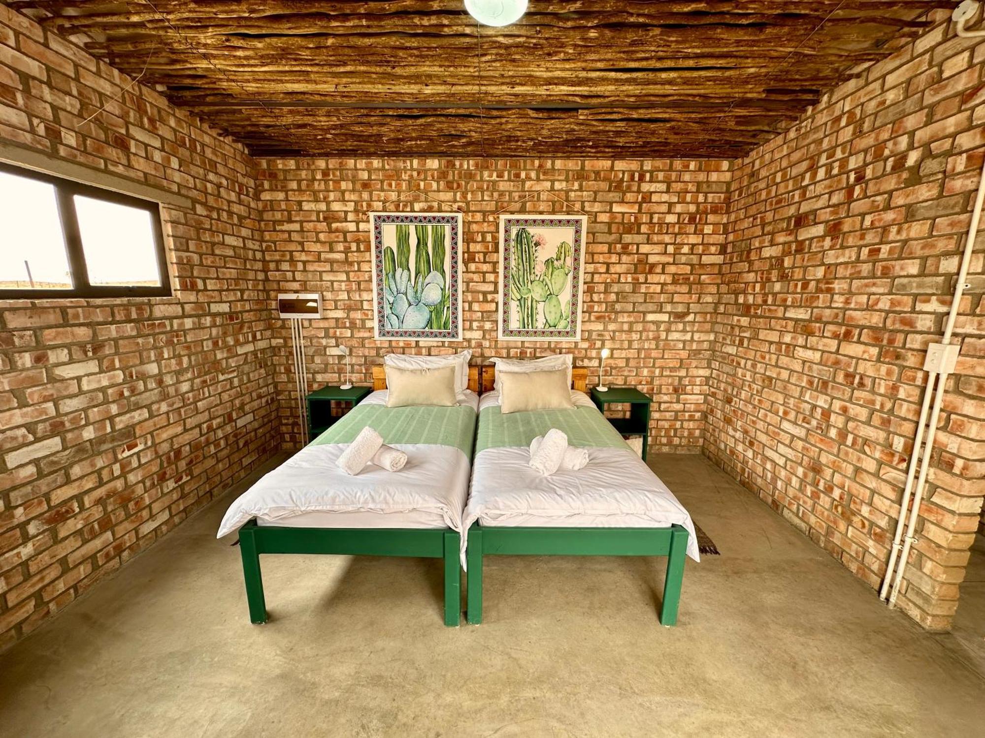 Daureb Isib Campsite And B&B Uis ภายนอก รูปภาพ